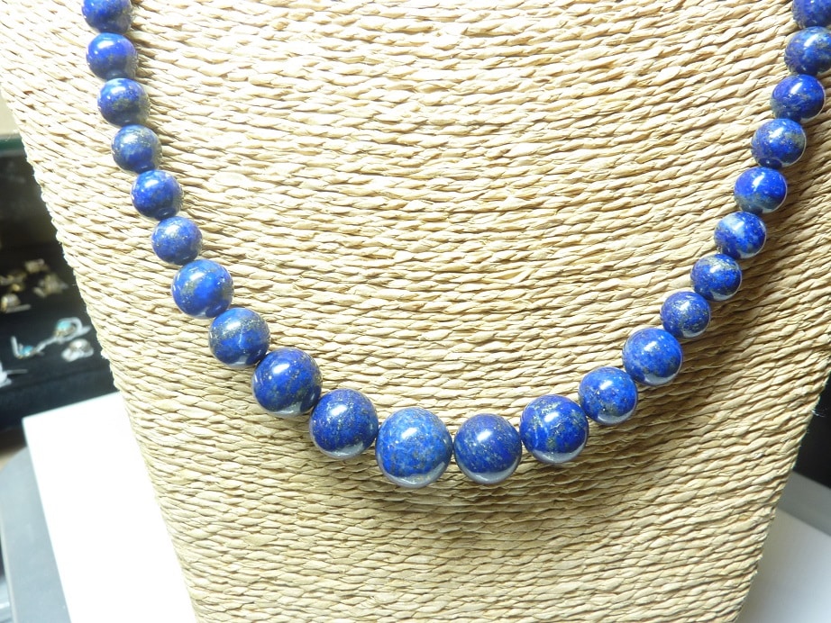 Perles gemme rondes lapis-lazuli bleue